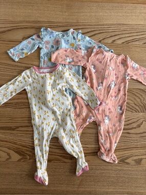 Assorted Girls' Floral & Unicorn Footed Pajamas - Pink, Blue, White